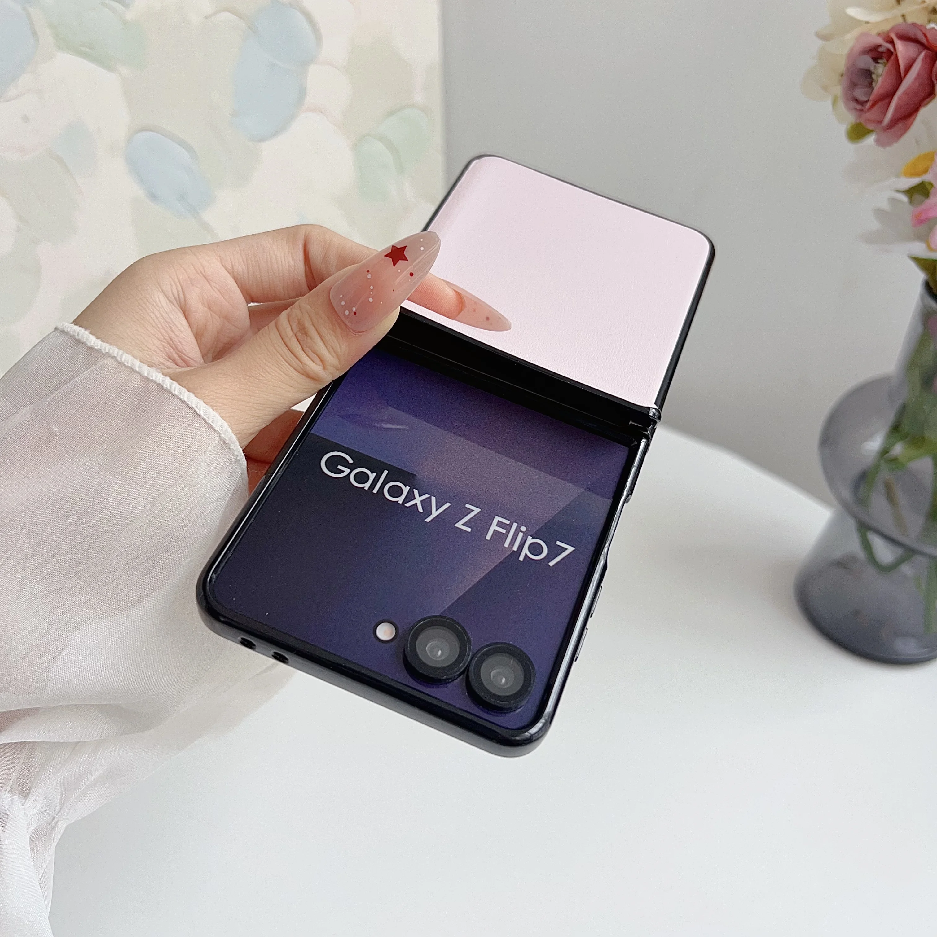 Luxurious PU Leather Phone Case with Hinge Connection Protective Cover Shell