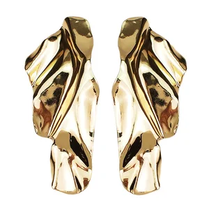 European and American Fashion Metal Iron Sheet Geometric Big Earrings for Women Irregular Sequin Jewelry Wholesale Party Gift