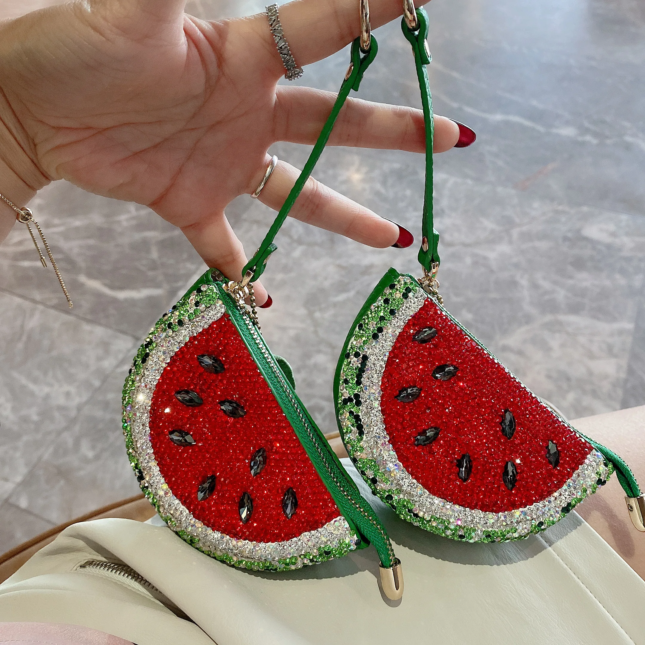 

Diamond Wallet Watermelon Design Women Coin Purse with Keychain Keys Cards Organizer Bling Mini Bags Mask Storage Case Cute Red
