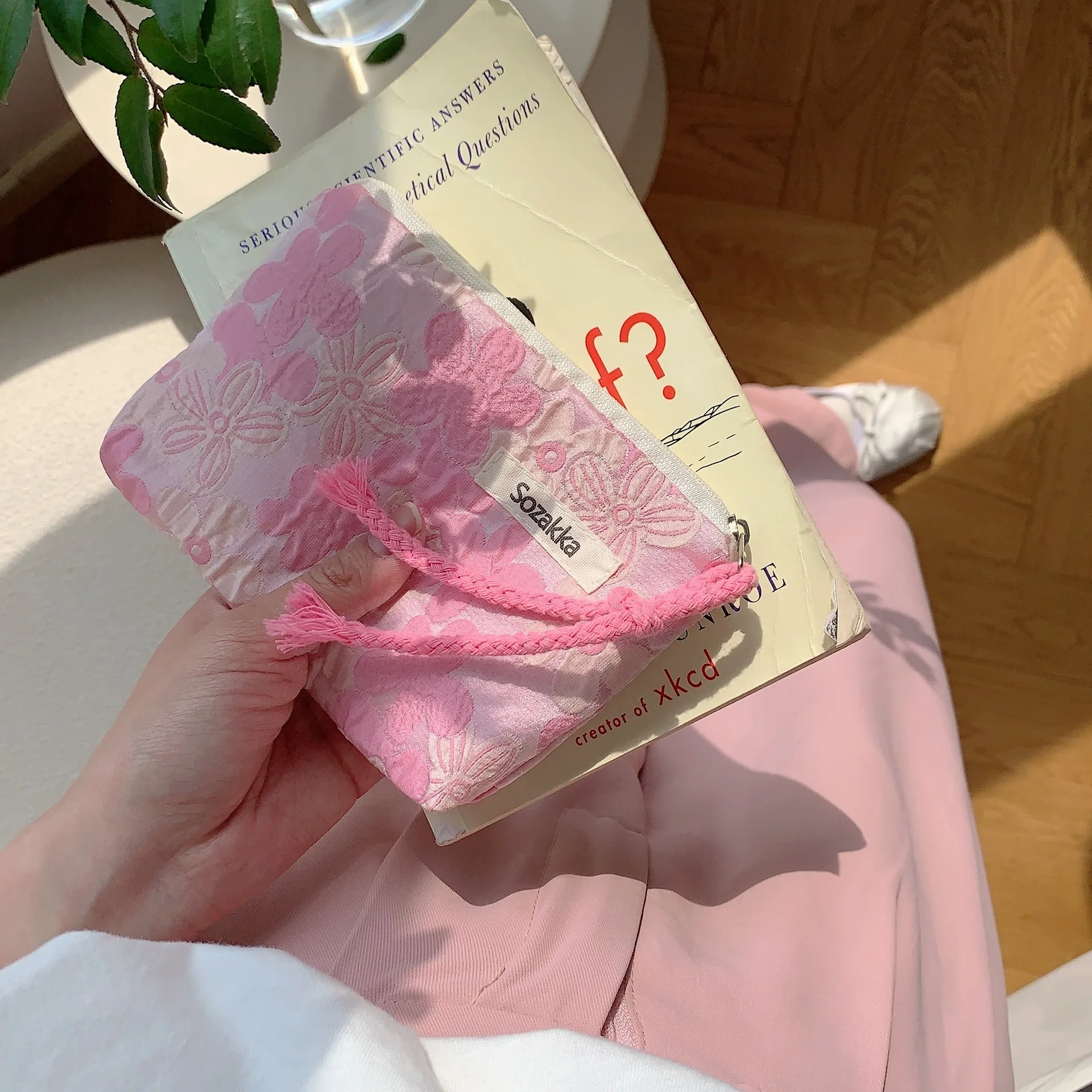Kawaii Floral Travel Coin Purse Lipstick Cosmetic Small Storage Bag Cute Women Makeup Handbags Wallet Organizer Pouch Card Bags makeup organizer cosmetic bag cosmetic storage bag makeup bag cosmetic case storage bag product storage bag