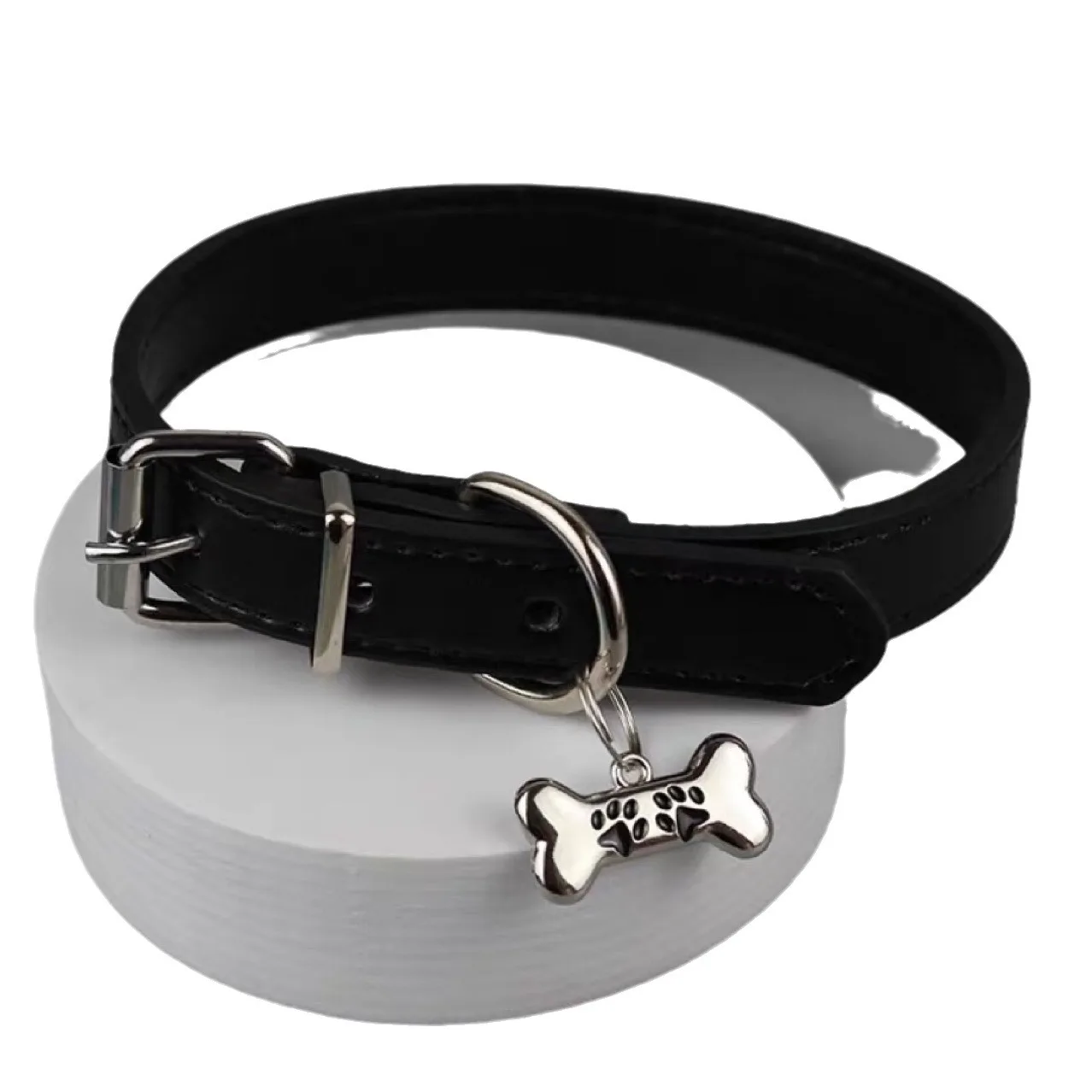 Dog leash Dog Bone Hottie Sweet Cool neck ring Neck chain anti-lost leash necklace dog leash pet necklace