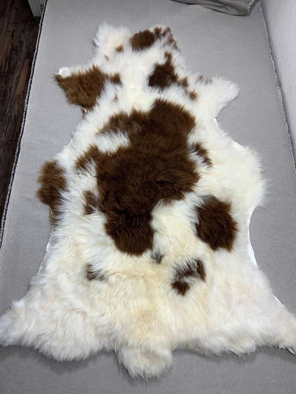 Unique Natural color sheepskin wool leather, cushion fur sofa chair sheepskin carpet Genuine Leather, updated timly 3