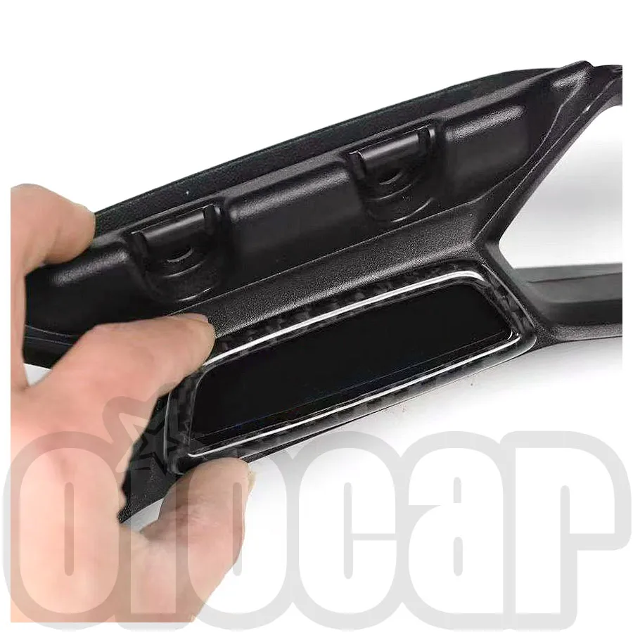 오이오모터스 BMW G87 M2 G80 G81 M3 G82 G83 M4용 프론트 시트 프리프레그 드라이 카본 일루미네이티드 엠블럼 서라운드 프레임 커버