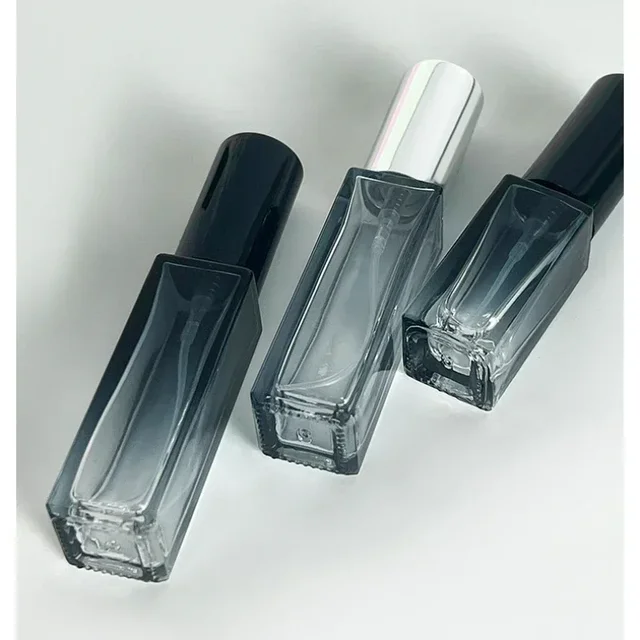 귀중한 향수 컬렉션을 편리하고 스타일리시하게 정리하는 하이 퀄리티 향수 스프레이 병