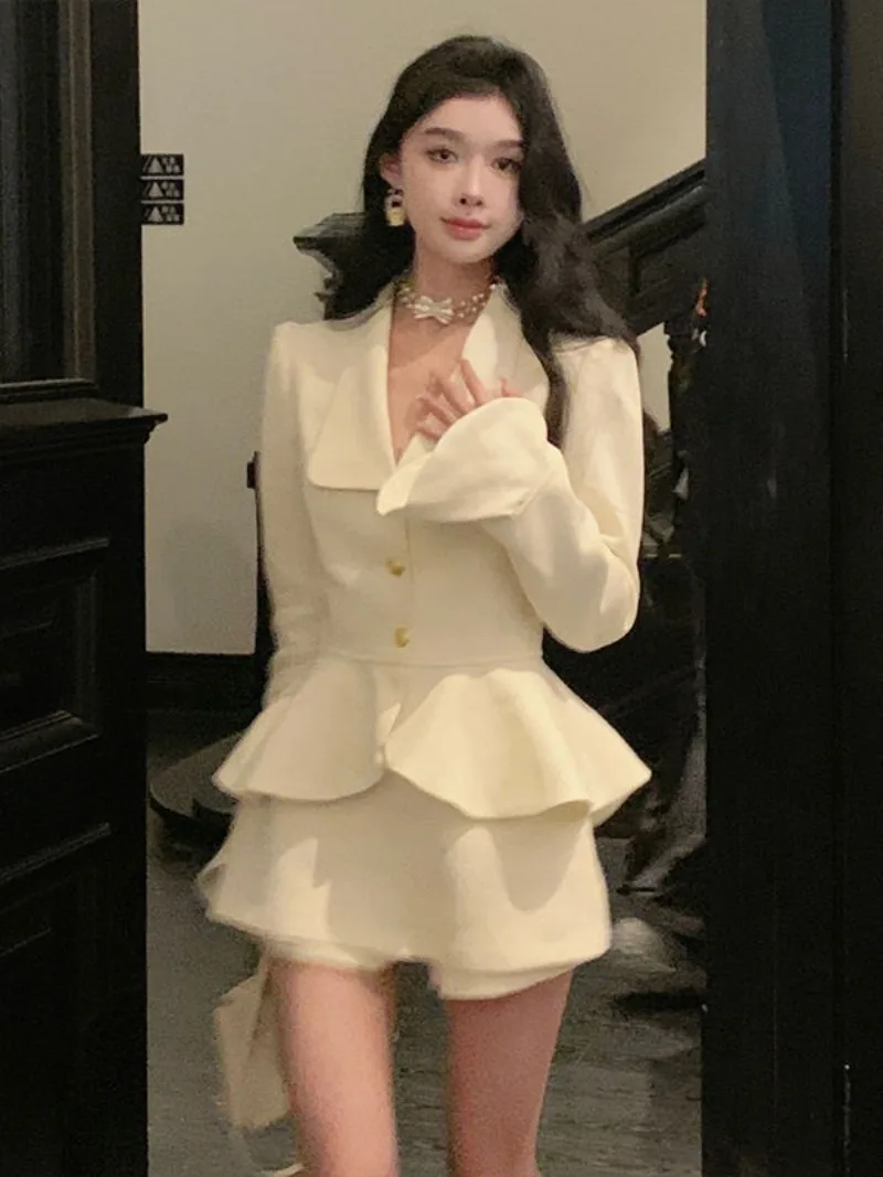 

Temperament Celebrity Flare Sleeve Suit Pantskirt Two Piece Set Women Fashion Lapel Flounce Solid Gentle Slim Spring Chic Set