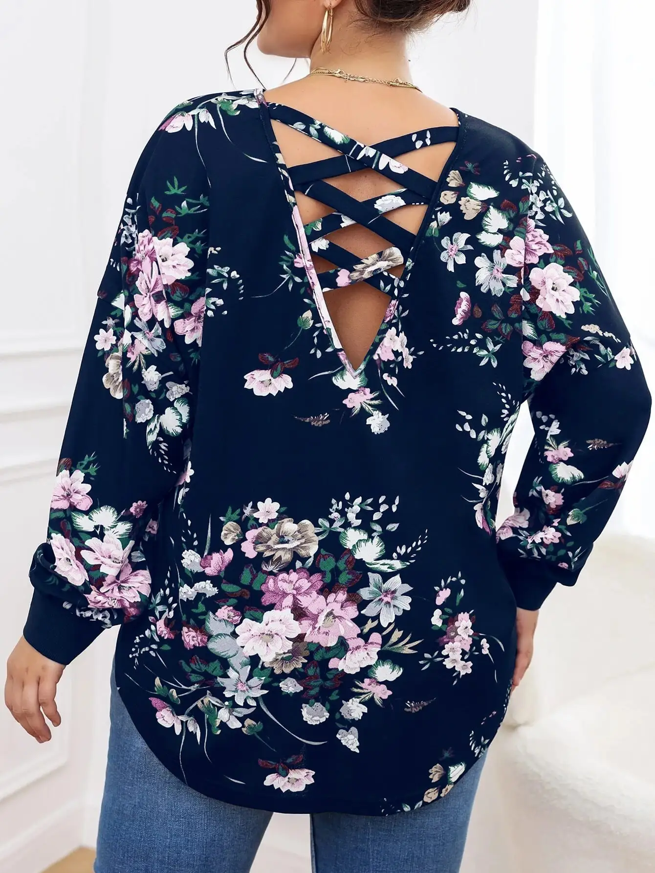 Finjani Cut Out Crisscross Back Print Blouse For Women's Crew-Neck Long Sleeves Casual Sexy Tops Plus Size Women 2023