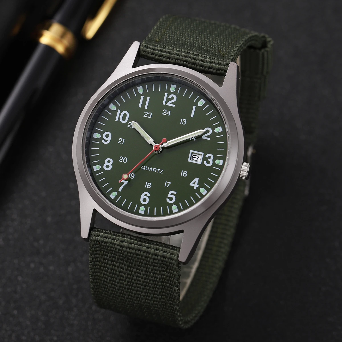 4PCs/Set Men's Vintage Watch Nylon Strap Fashion Calendar Quartz Dial Green Leather Bracelet Set 5