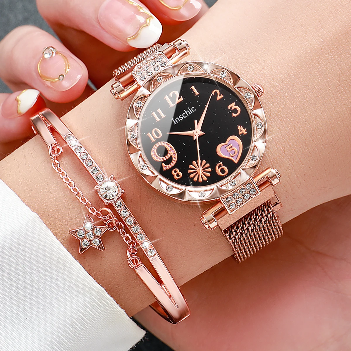2pcs/set Women Magnetic Band Heart Dial Quartz Watch with Star Bangle