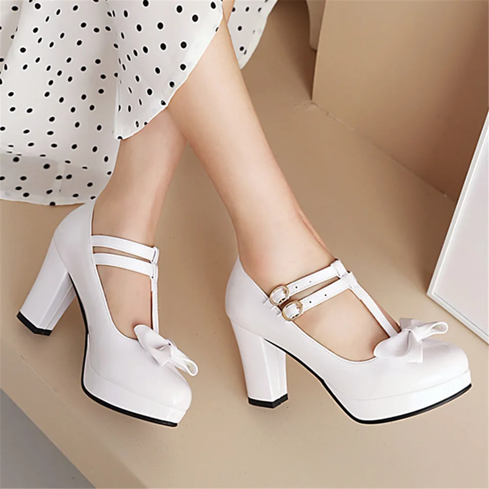 NOTİNS PLAT LEATER BLANT Female Short Heeled Shoes White
