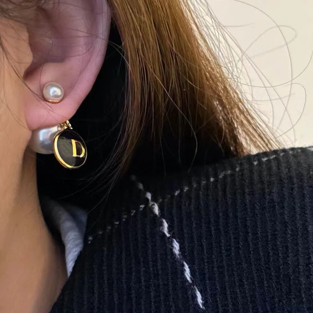 Luxury Earrings 2024 New Fashion Jewelry Correct Letter Design Classic Women's Jewelry High Quality Earrings Wedding Gift