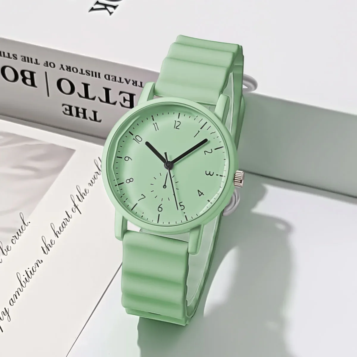Fashion Jelly Color Round Shell Watch