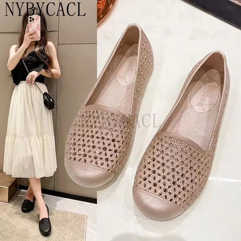

Women's Flat Shoes Wedge Sandals New Hollow Breathable Summer Casual Shoes for Woman Retro Plus Size Comfortable Walking Shoes