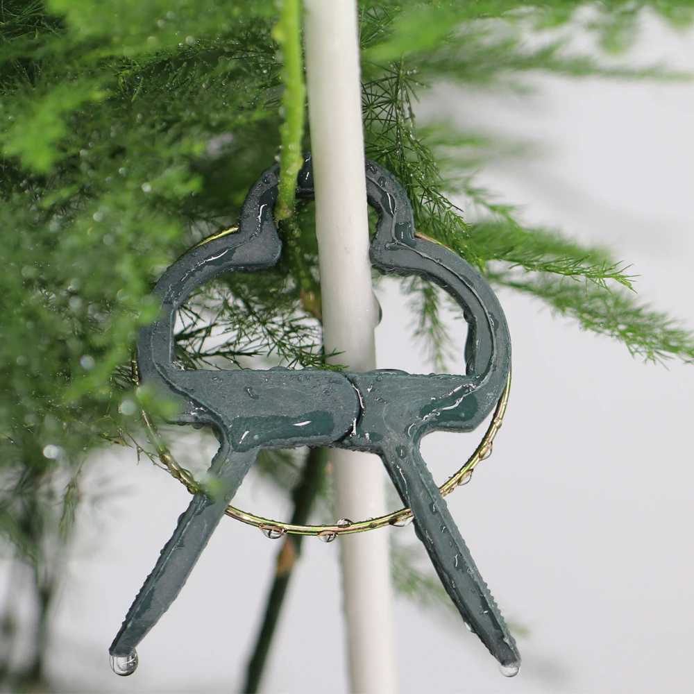 Plastic plant clips,plant clips,plastic plant supports,plant climbing support,plant stem support,plant support connector,plant support stick,plant ties Plant Clips 2 Sizes Adjusting Garden Reusable Climbing Supports for Fixing Stems of Flower Vine Vegetables Tomatoes Fastener
