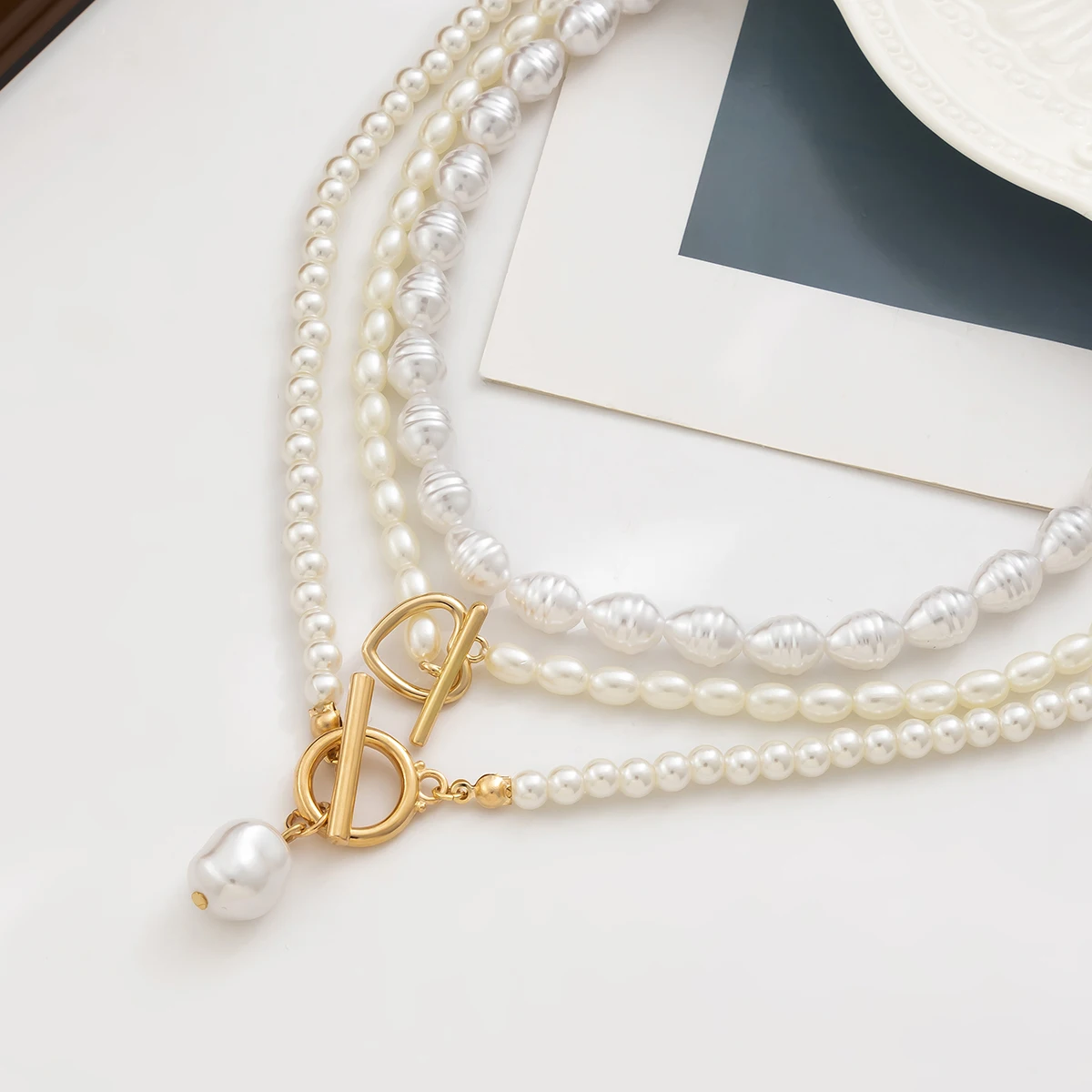 Vintage Pearl Necklace Sale | Baroque Vintage Pearl Necklace