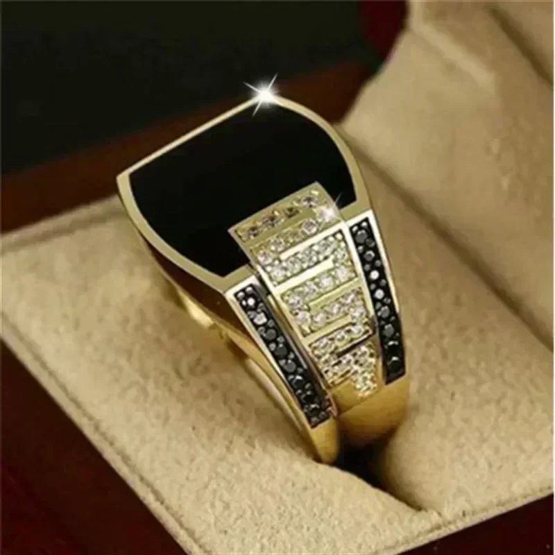 New 2024 Metal Glossy Rings for Men Geometric Width Signet Square Finger Punk Style Fashion Ring Jewelry Accessories Whole Sale