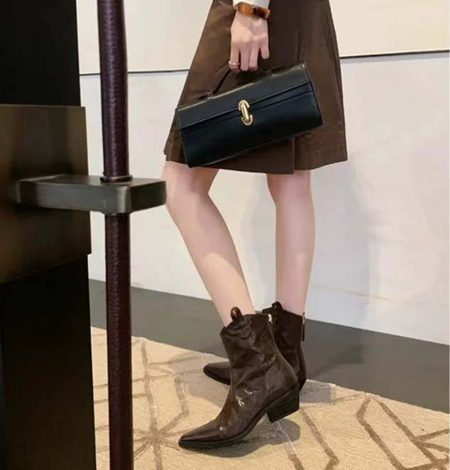 2024 Höst/vinter Ny Casual, spetsig V-ringad Cowboy Tjockklack Martin Kvinnors Korta Ben Långa Tunna Stövlar_voghion.com