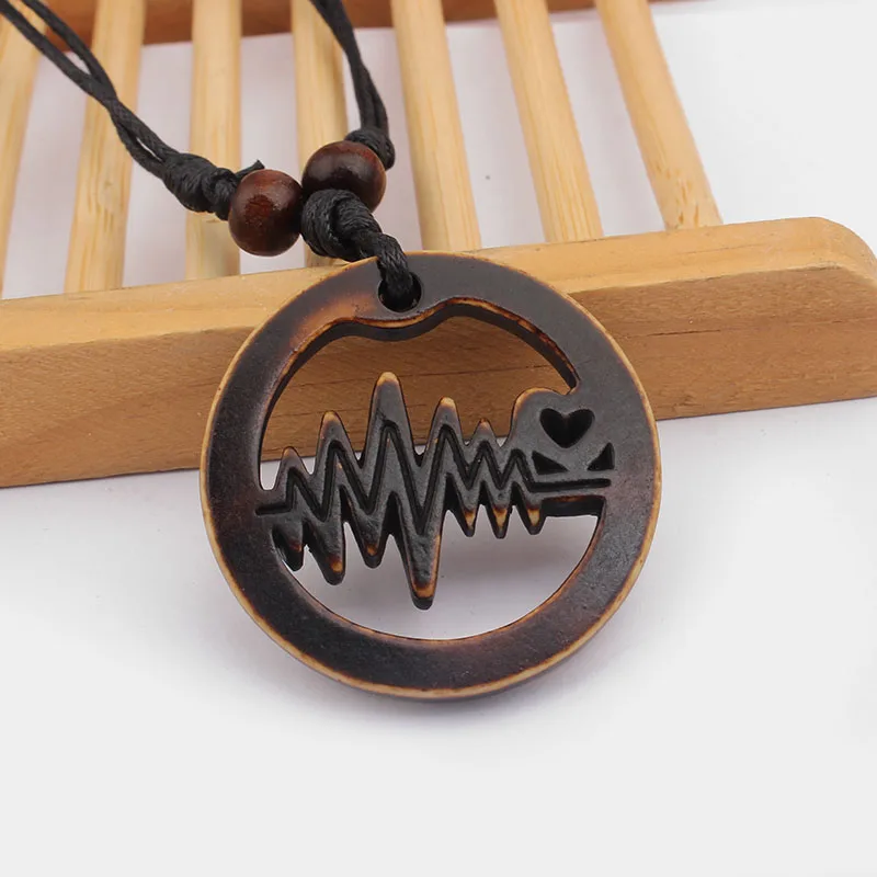 12pcs Electrocardiogram Round Pendants Necklace Imitation Yak Bone Resin Heartbeat Charms Necklaces Fashion Jewelry Lover Gift