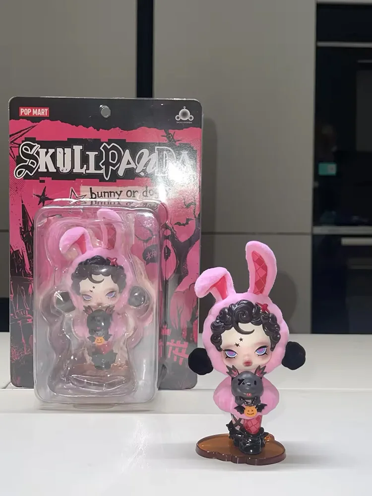 ぬいぐるみ SKULLPANDA Bunny or Doggy Figure SKULLPANDA Bunny or Doggy Figure | FIGURINE - POP MART