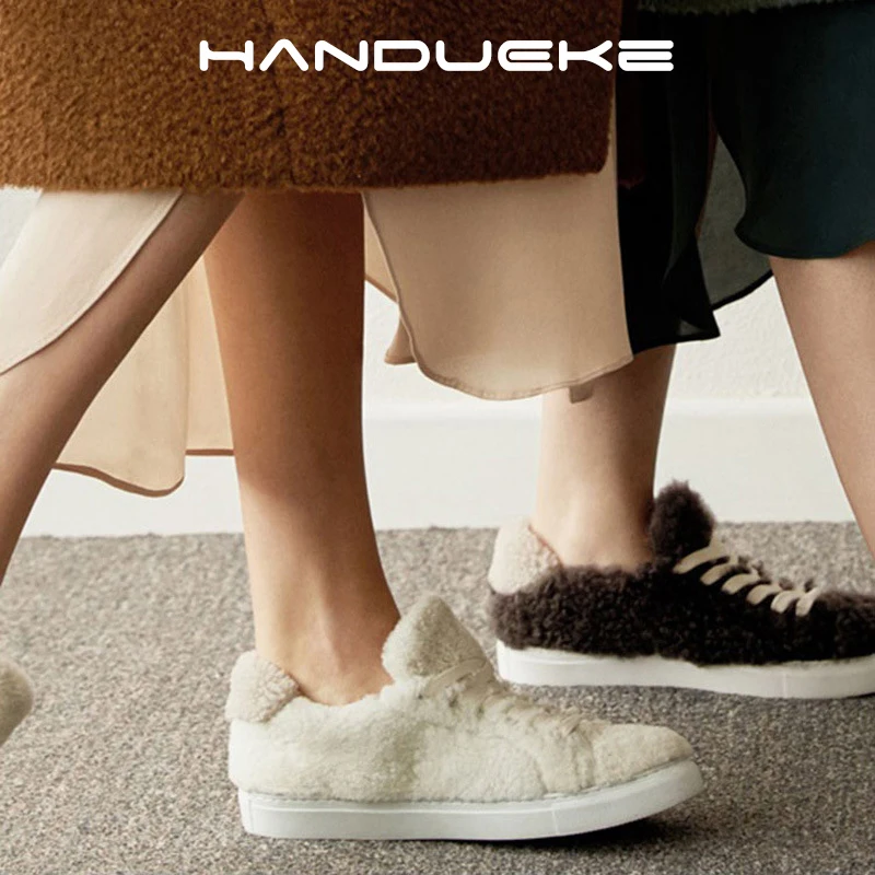 

Fashion Winter Fur Sneakers Women Lace up Flat Shoes 2022 INS Street Style Women Sneaker Shoes