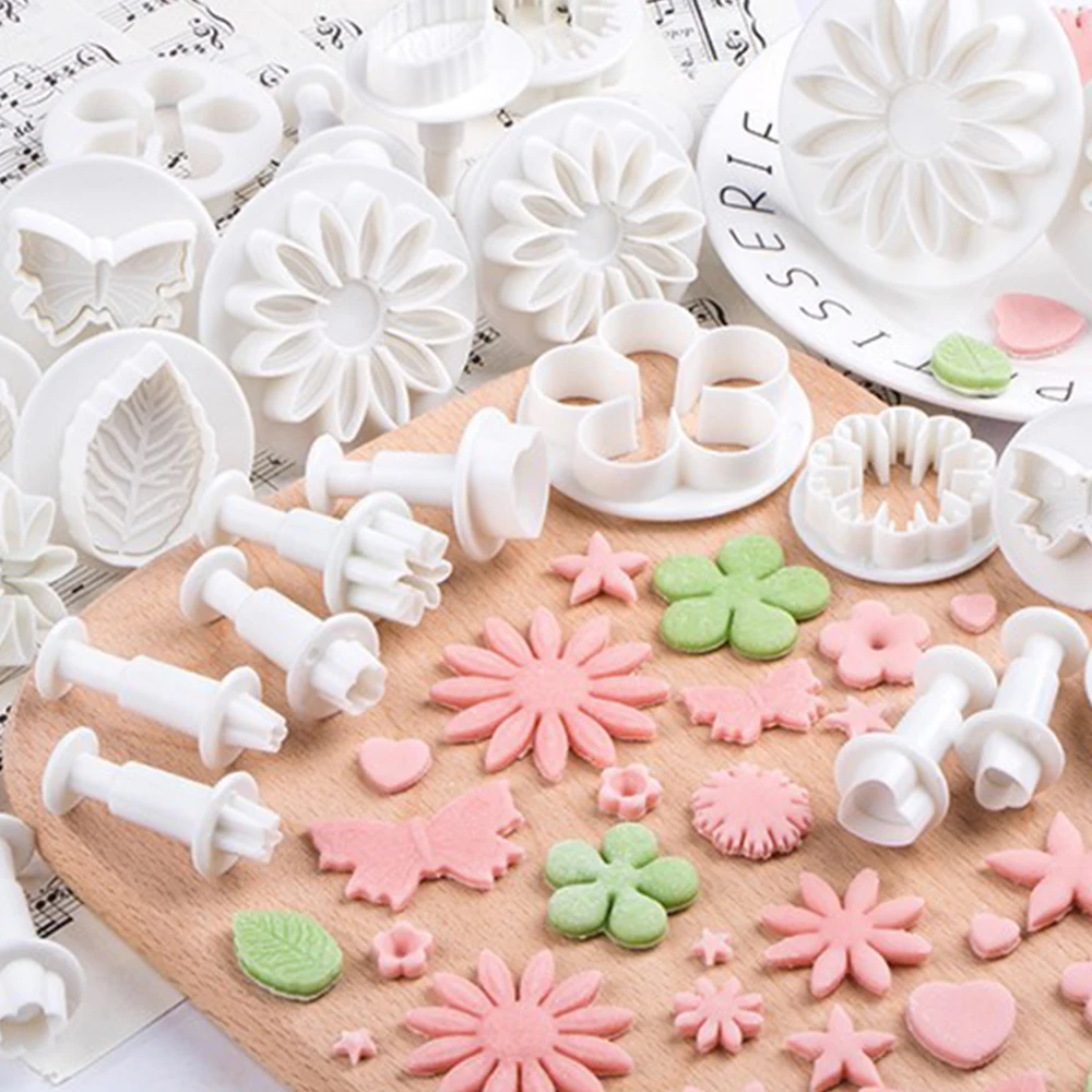 Polymer Clay Tools Pottery Sculpting Tools Clay Sculpting Tools Pottery Tools Clay Craft Tool 33 Piece Ceramic Tool Set Handmade DIY Mini Daisy Butterfly Plastic Embossing Mold Spring Pressing Clay Soft Clay Printing Tool