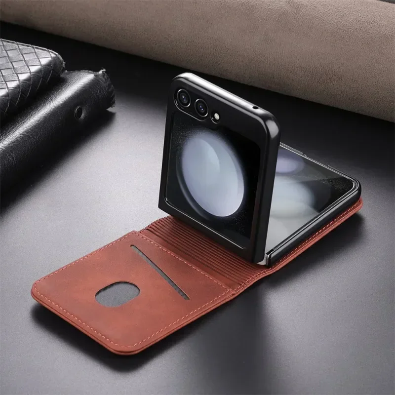 Elegant Leather Phone Case with Card Slot & Wallet Functionality - Shockproof Protection