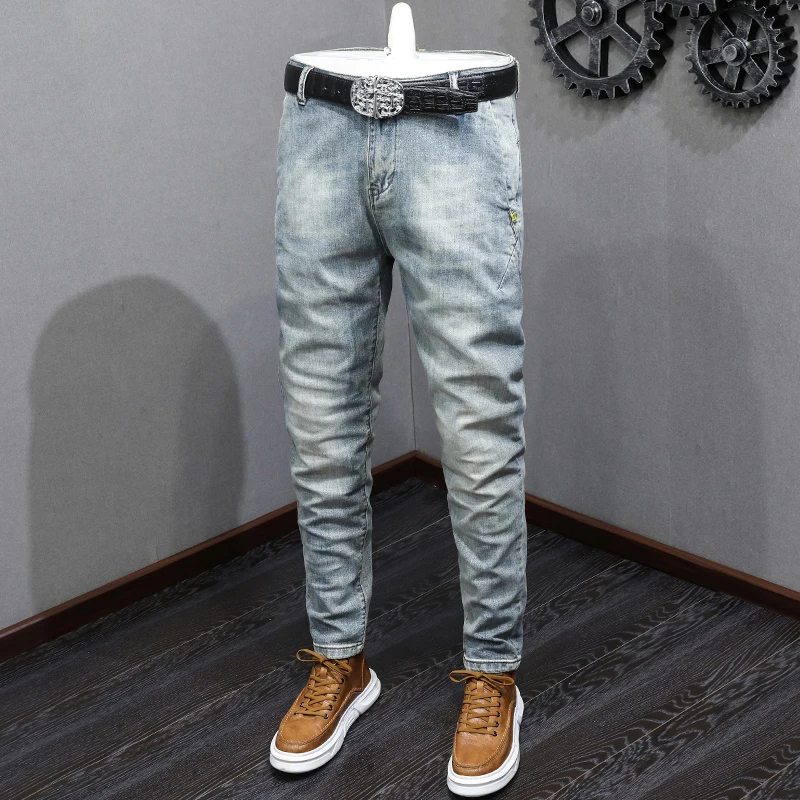 Projektant Mody Mężczyźni Dżinsy Światło Retro Szary Niebieski Elastyczne Szczupłe Dżinsy Vintage Mężczyźni Koreański Styl Casual Spodnie Jeansowe Ołó