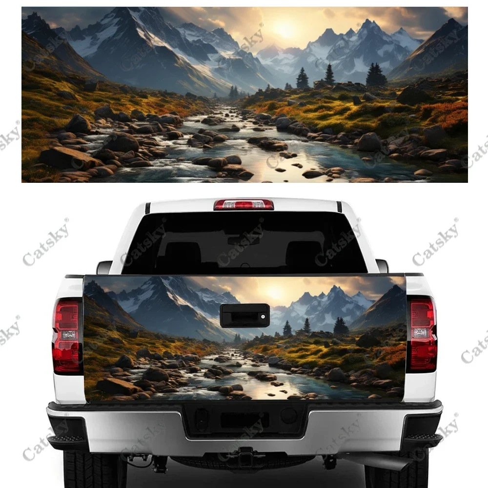 

Чехол для задней двери грузовика Sunrise in The Fantasy Mountain, универсальный материал профессионального класса, подходит для полноразмерных грузовиков, устойчив к атмосферным воздействиям