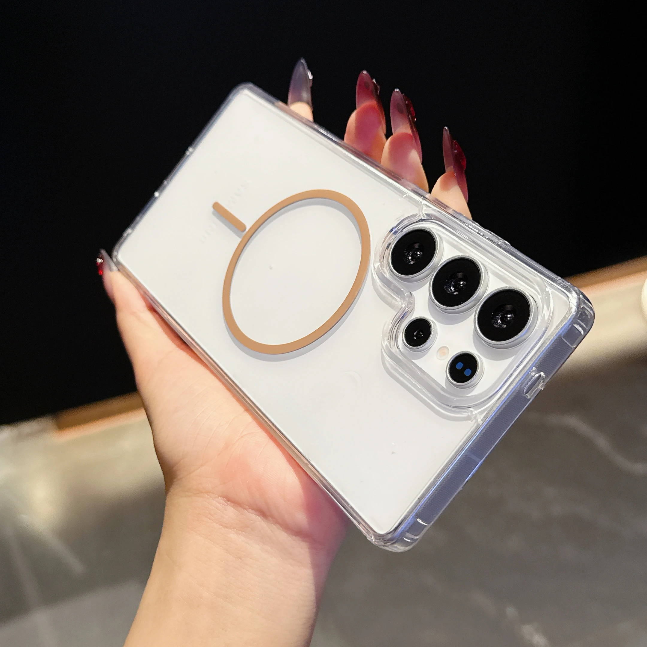 Ultra-Thin HD Clear Magnetic Phone Case with Wireless Charging Compatibility - Acrylic Hard MagSafe Cover