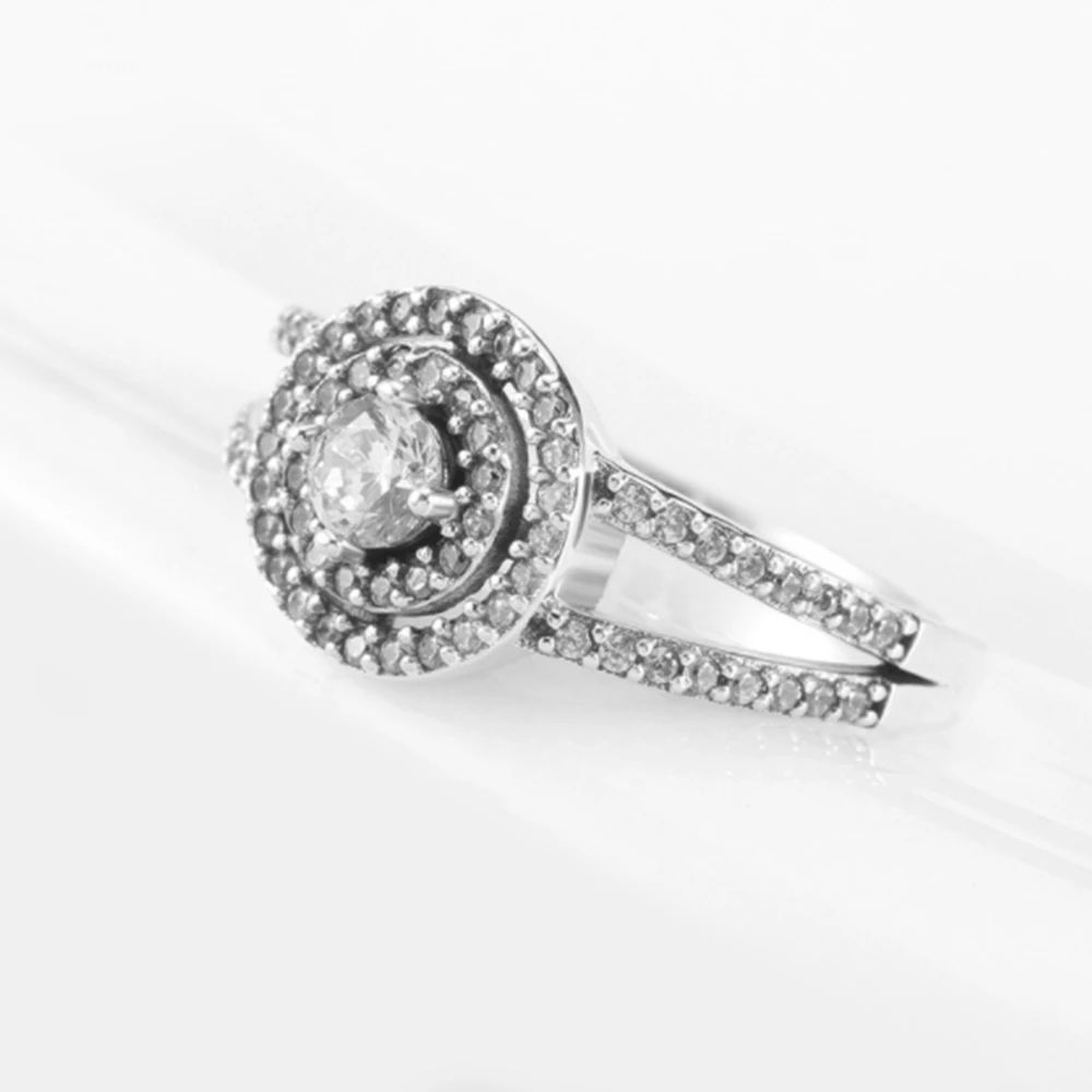 Sparkling Double Halo Ring