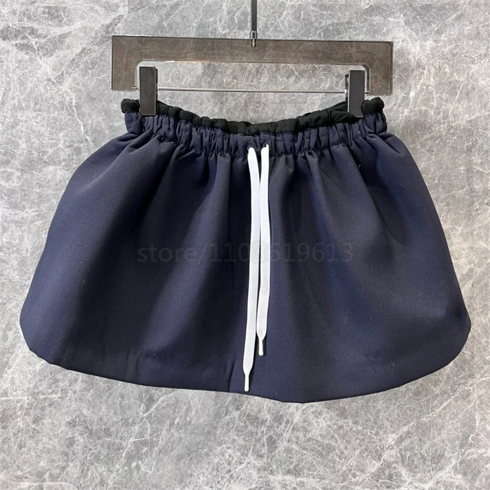 

Женская мини-юбка и футболка, женская модельная футболка, Высококачественная весенне-летняя уличная одежда 625307, Элегантная трикотажная одежда, новинка 2024ss