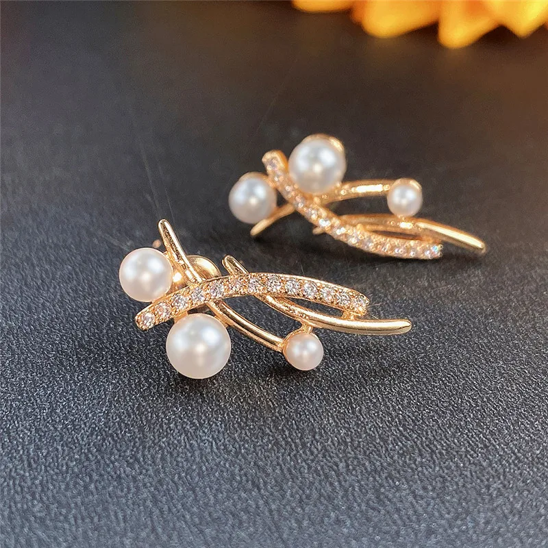 CAOSHI Trendy Korean Stud Earrings Female Simulated Pearl Accessories for  Women Dainty Lady Wedding Engagement Ceremony Jewelry