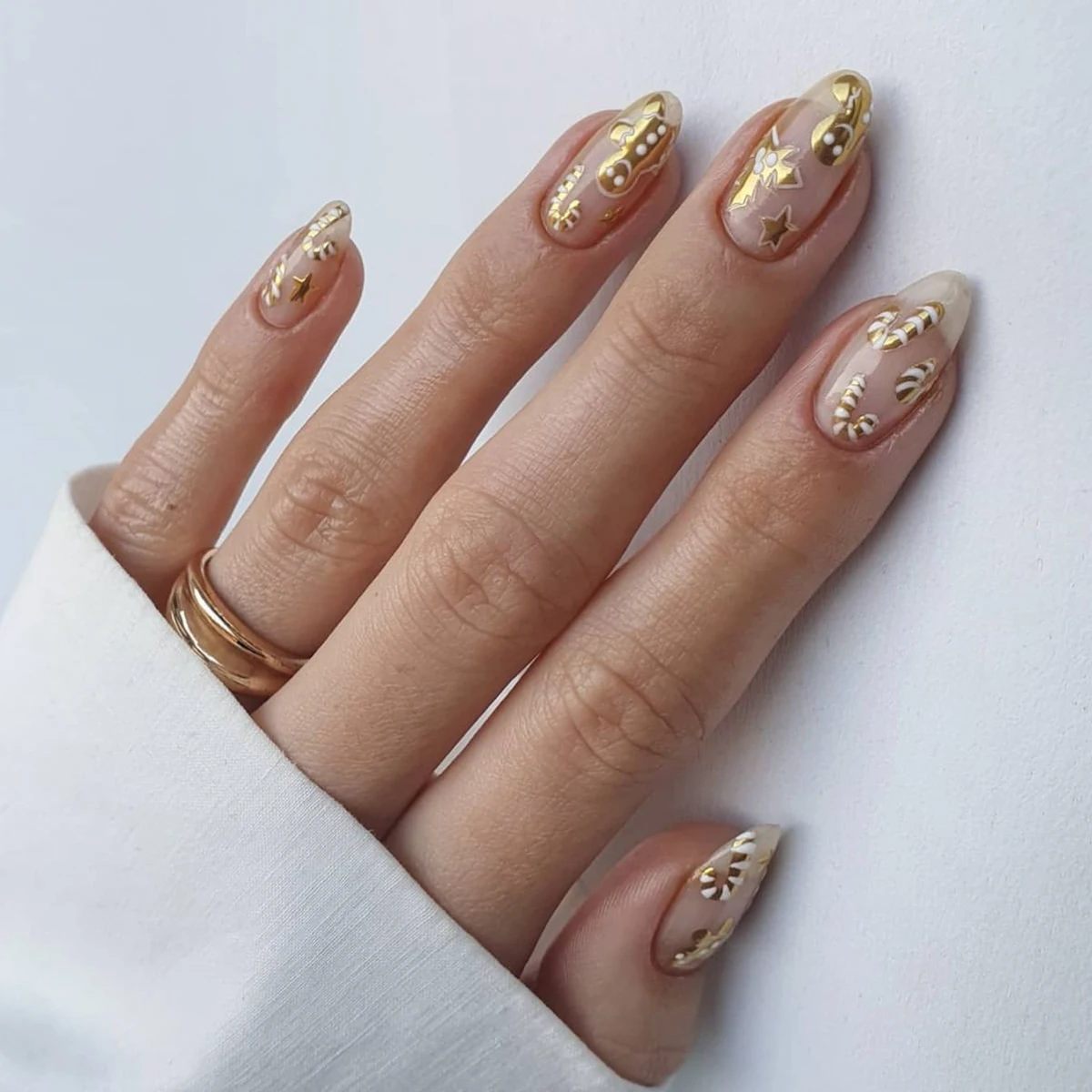 Description Picture 5 of itemFashion Women Girls Long Oval Shaped French Pink Border Stripes Full Coverage Wearable Fake Nail Press on Nail Art 24Pcs/Set 