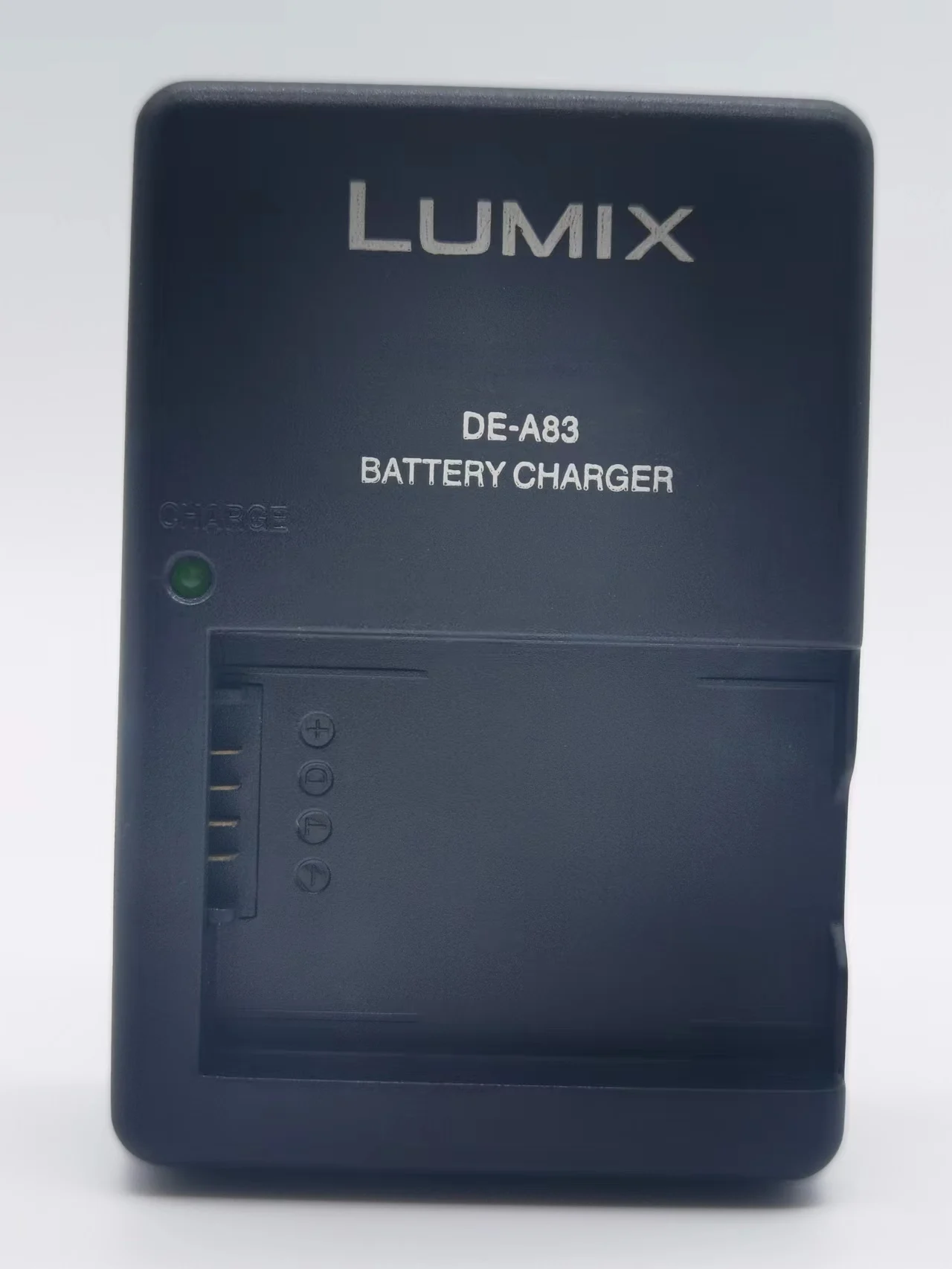 Panasonic LUMIX デジカメ本体・バッテリー・充電器 Amazon | Panasonic（パナソニック） デジタルカメラ「LUMIX」用