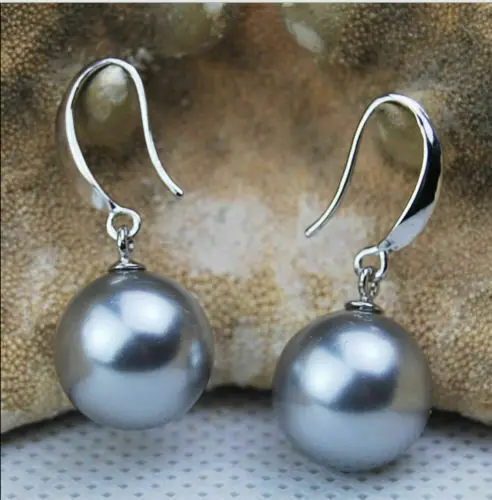 

Beautiful AAA+ 16mm Gray South Sea Shell Pearl Earring 14K White Gold