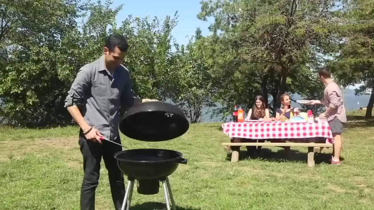 Affettatrice Per Hot Dog A Croce - Taglia Salsicce Per BBQ In Modo Uniforme - Utensile Da Cucina Per Grill - Foto 9