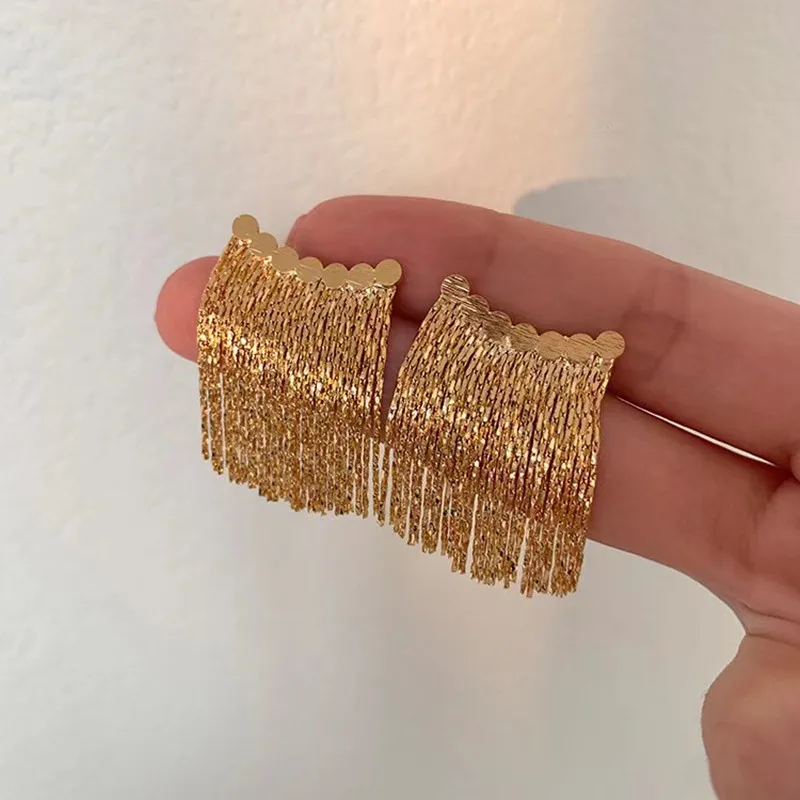 

Luxury Tassels Earrings for Woman