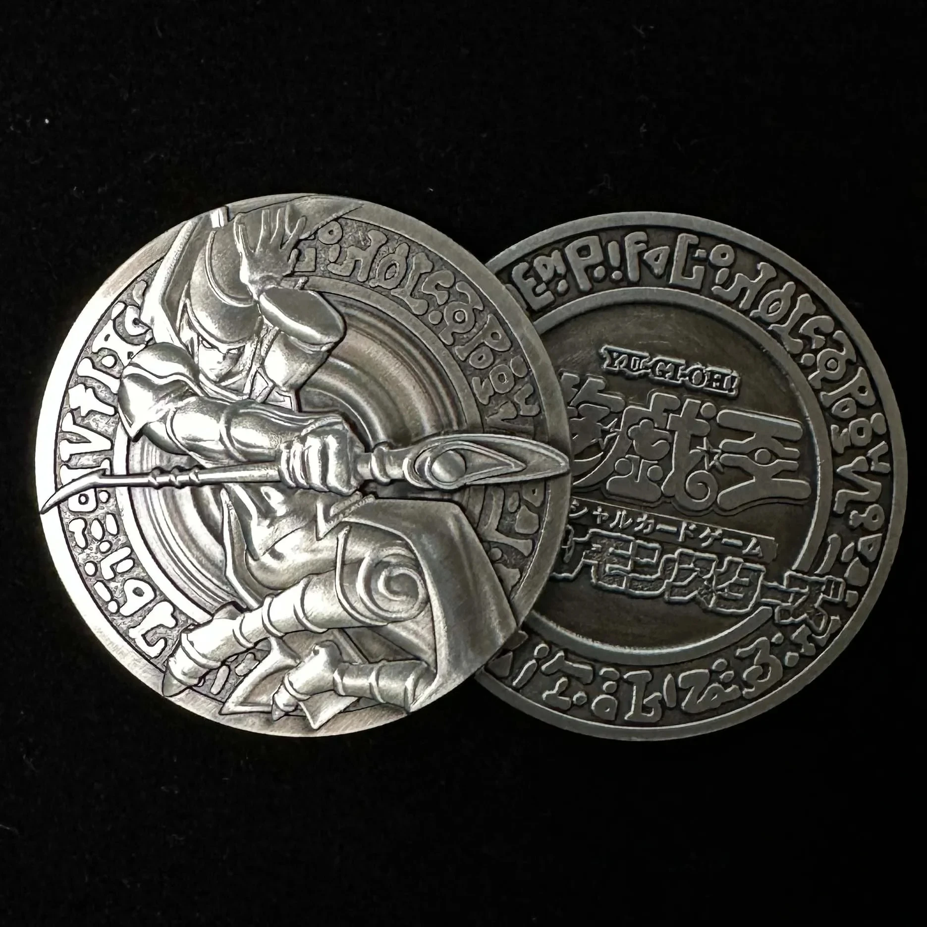32 Style Yu-Gi-Oh! Commemorative Coins Dark Magician Girl Blue-Eyes White Dragon Red-Eyes Black Dragon Diy Game Anime Gift Toys