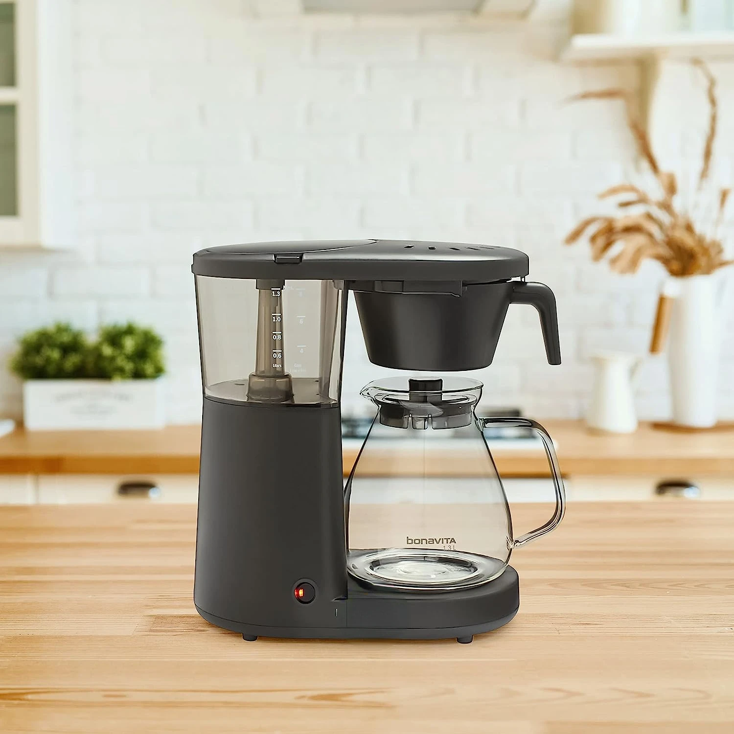 Bonavita 8 Cup One-Touch Coffee Maker Brewer