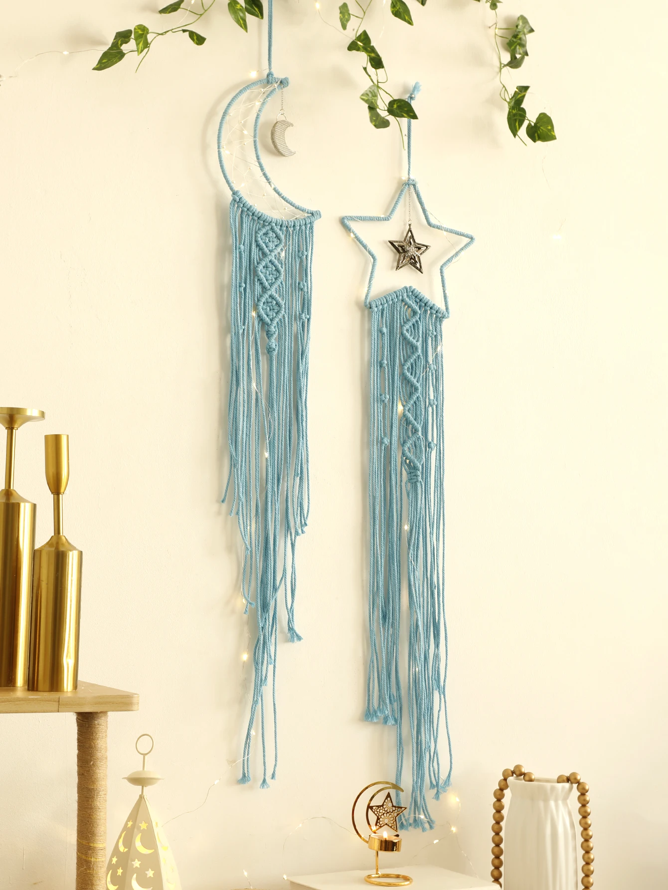 

2Pcs/Set Macrame Tapestry Handmade Moon Star Wall Hanging Decor Dreamcatcher Bohemian Home Decor for Living Room Ramadan Gift