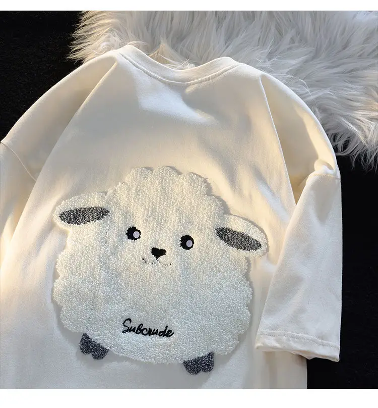 

Sheep Cartoon Flocking Embroidery O-Neck T-Shirts Women 2023 Spring/Summer Fashion Trend Design Sense Niche Y2k Tops Wome