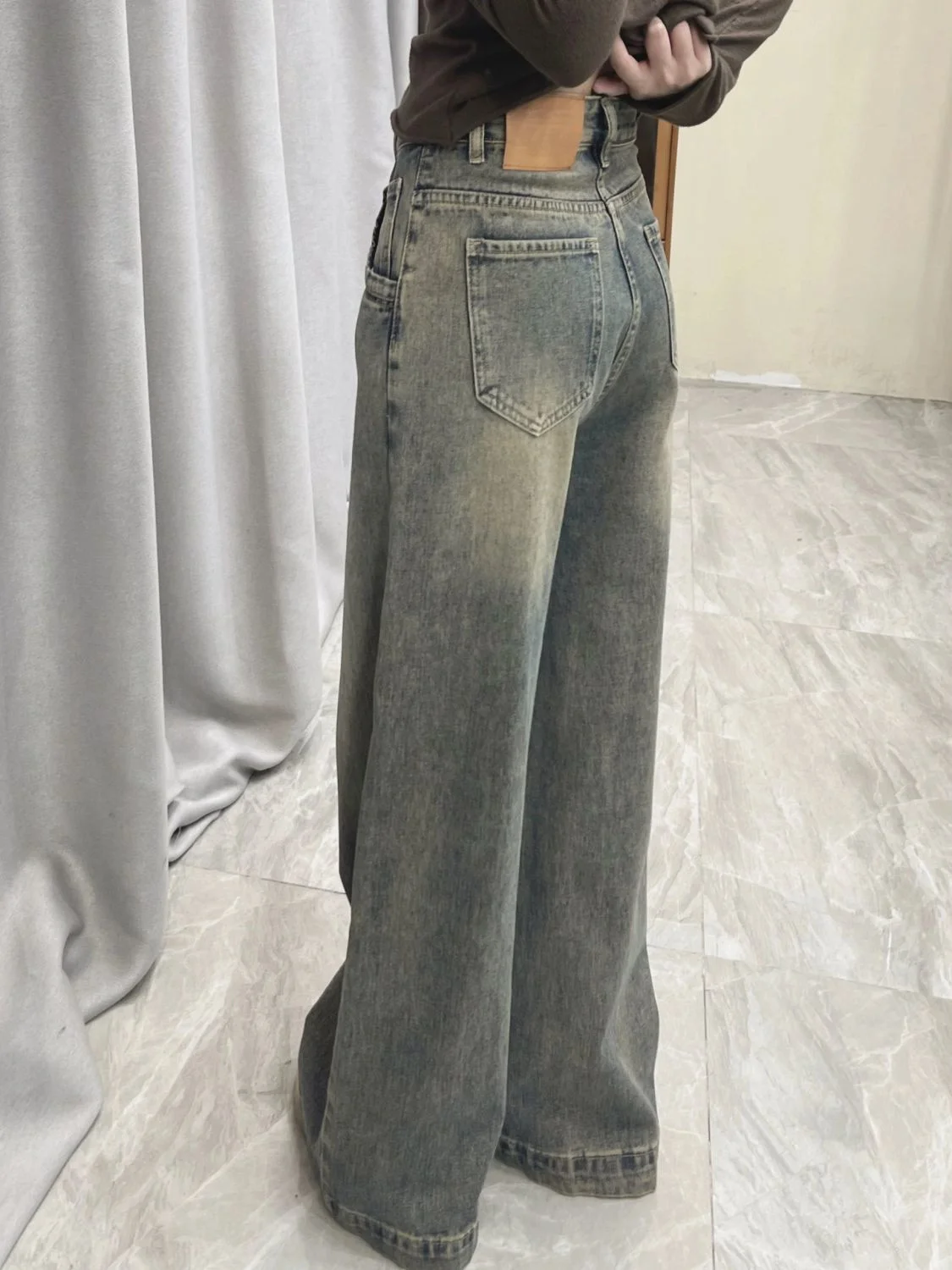 Vintage wide-leg jeans product image 7