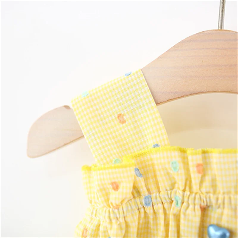 Slide image e0a6eb5464e84bdc91f80b9e5eeaf130