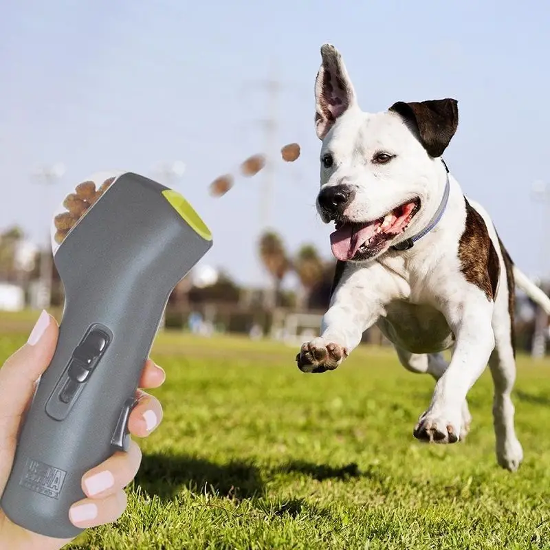 Pet Treat Launcher