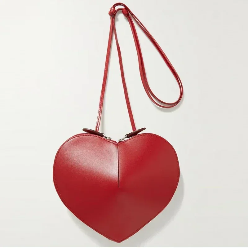

Versatile Simple Shape 2023 Women New Shoulder Purse Handbags Heart Small Designer Bags Luxury Lady Peach For Fashion Crossbody