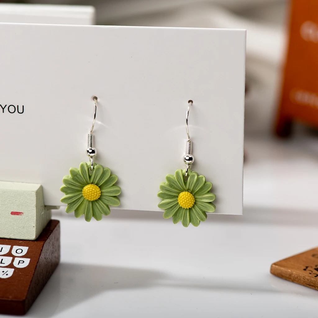 High Quality Ceramic Dangle Earrings  Anti allergic Pin Accessories Multiple Color Chrysanthemum Flowers Z633