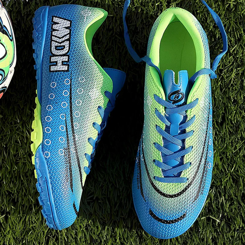 Youth Long Nail Professional Training Football Shoes Men's Broken Nail Football Shoes Children's Student Training Shoes 31-45#