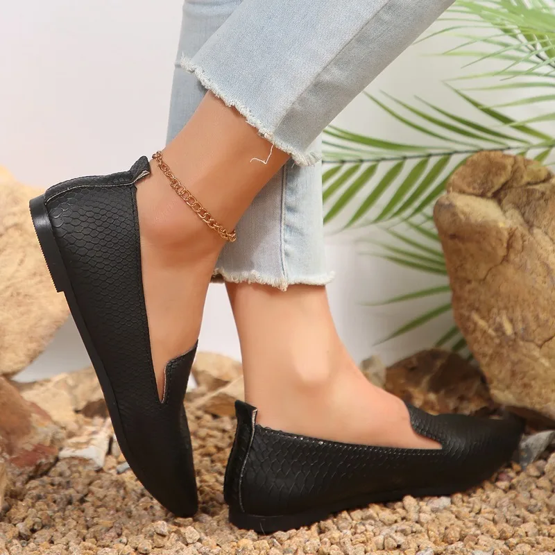 Fashionable Sliding on Loafers Breathable Stretch Ballet Shallow Flat Women's Soft Sole Toe Shoes for Women 6