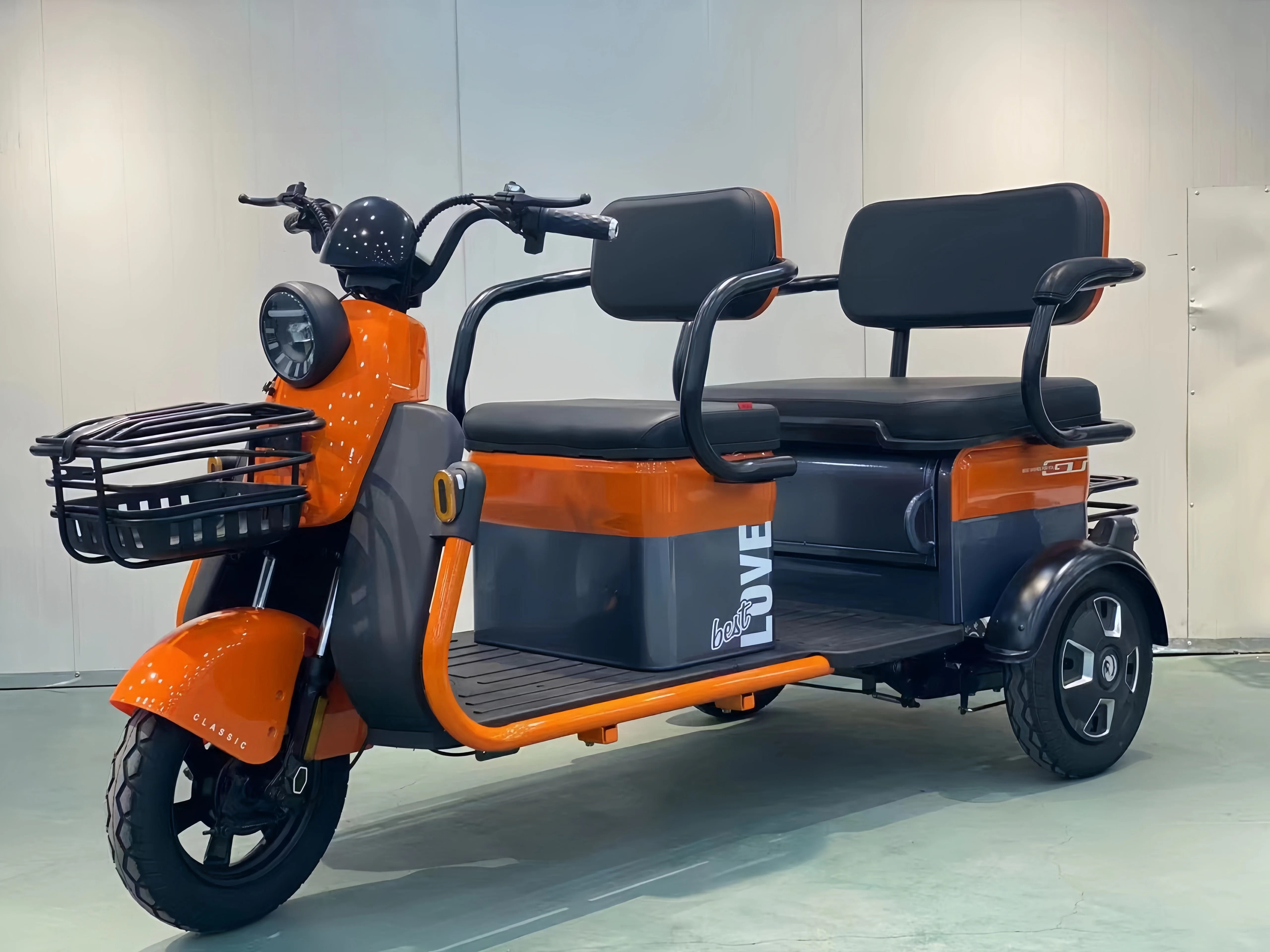 Low Price 48v 600w Unisex Fashion Cheap Manned Comfortable Fast adult Electric Tricycle