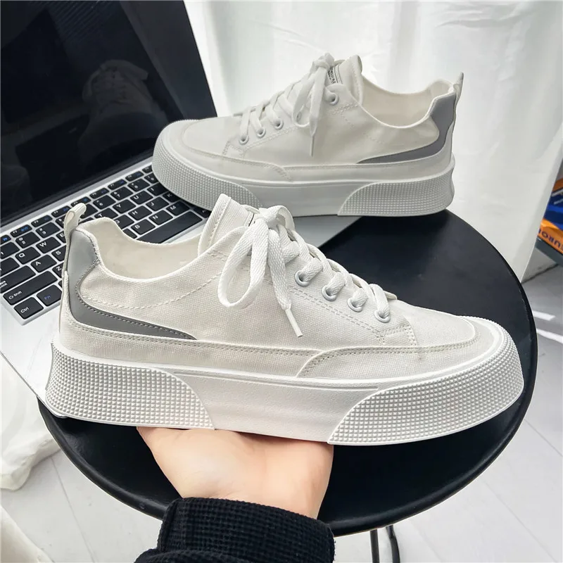 

Fashion Men Shoes Casual Sneakers Men Classic Vulcanized Shoes Male 2023 New