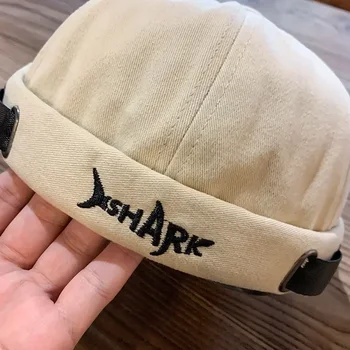 New Brimless Hats Fashion Shark Shaped Letter Embroidery for Men's Women's Cotton Beanies Street Wear Melon Caps Beanie Hats 2